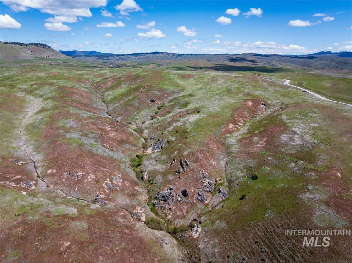277 acres Timber Butte Rd, Sweet, Idaho 83670, Farm & Ranch For Sale, Price $1,700,000, 98927880
