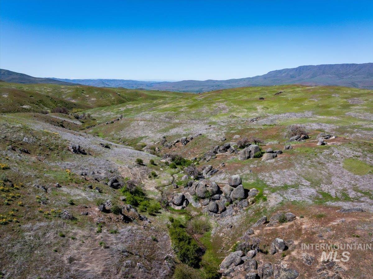 277 acres Timber Butte Rd, Sweet, Idaho 83670, Farm & Ranch For Sale, Price $1,700,000, 98927880