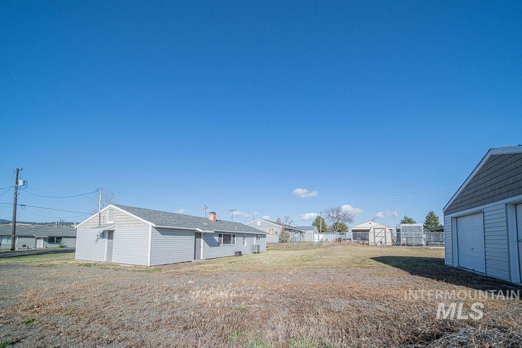 6 Ironwood Drive, CottonWood, Idaho 83522, 3 Bedrooms, 1 Bathroom, Residential For Sale, Price $245,000,MLS 98927909