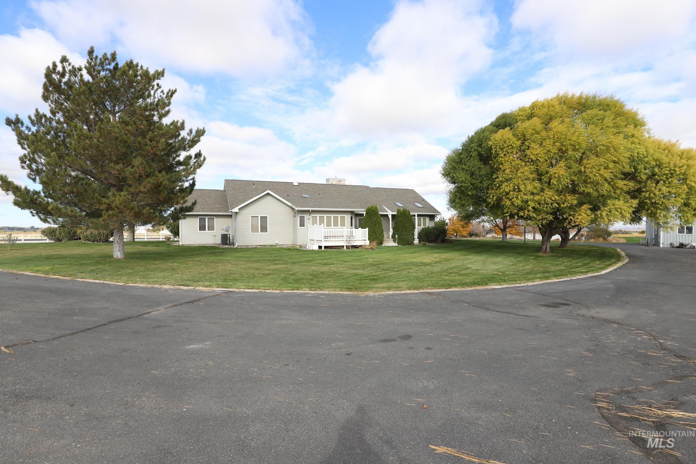 3636 North 2800 East, Twin Falls, Idaho 83301, 4 Bedrooms, 2 Bathrooms, Residential For Sale, Price $759,900,MLS 98928040