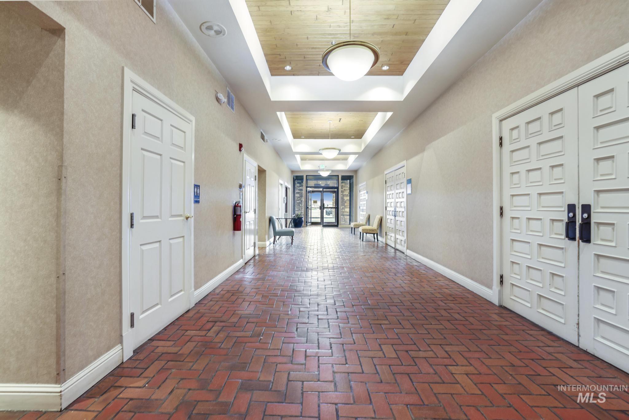 1351 Blue Lakes Blvd, Twin Falls, Idaho 83301, 3 Rooms, Business/Commercial For Sale, Price $54,000, 98928102