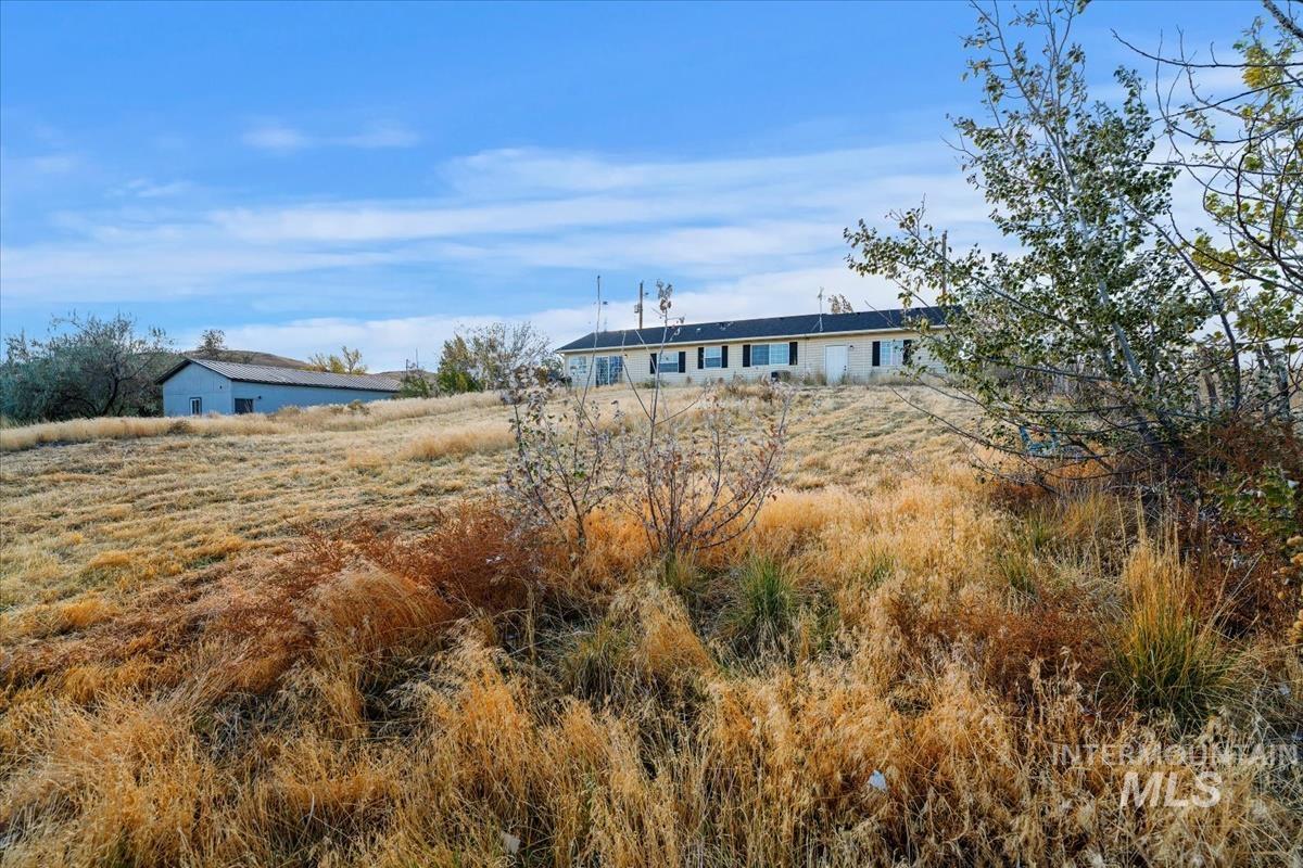 5122 Sage Rd, Homedale, Idaho 83628, 2 Bedrooms, 2 Bathrooms, Residential For Sale, Price $449,900,MLS 98928155