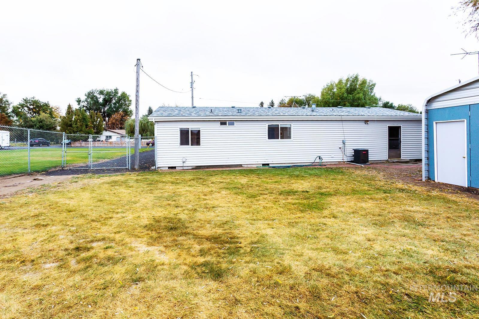 340 7th Ave East, Wendell, Idaho 83355, 3 Bedrooms, 2 Bathrooms, Residential For Sale, Price $259,900,MLS 98928352