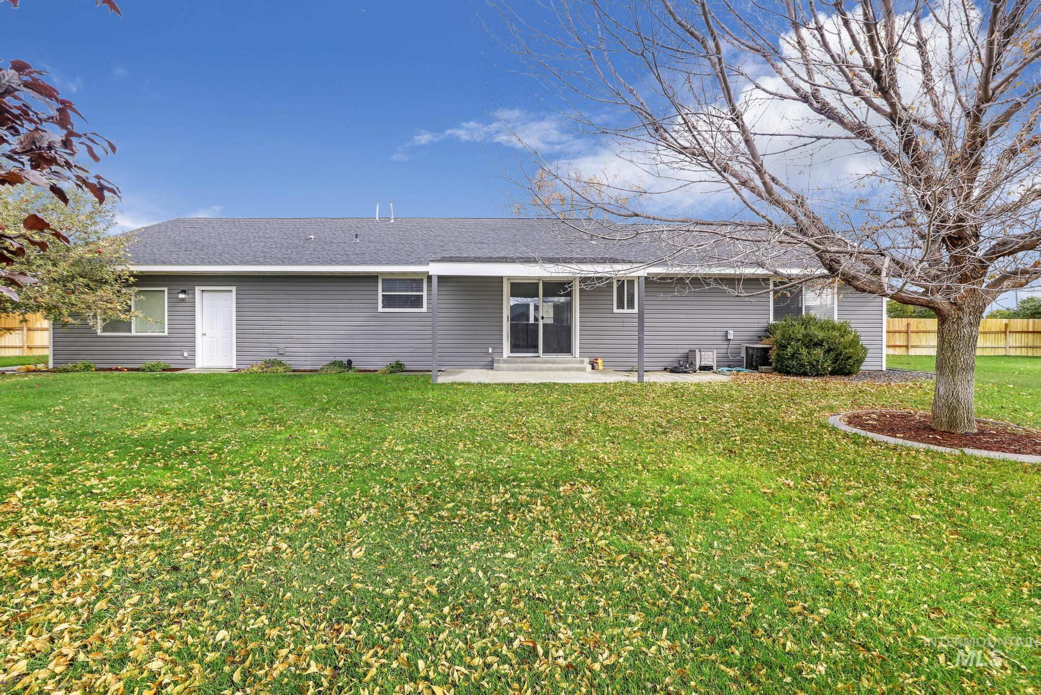 608 Thurman Ave, Filer, Idaho 83328, 3 Bedrooms, 2.5 Bathrooms, Residential For Sale, Price $465,000,MLS 98928387