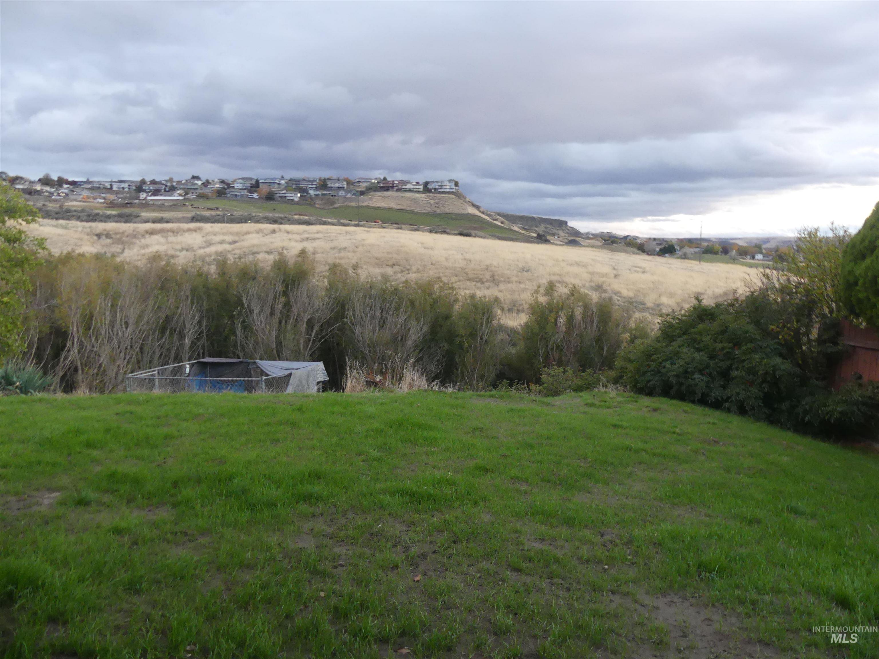 162 23rd Ave, Lewiston, Idaho 83501, 4 Bedrooms, 3 Bathrooms, Residential For Sale, Price $350,000,MLS 98928509