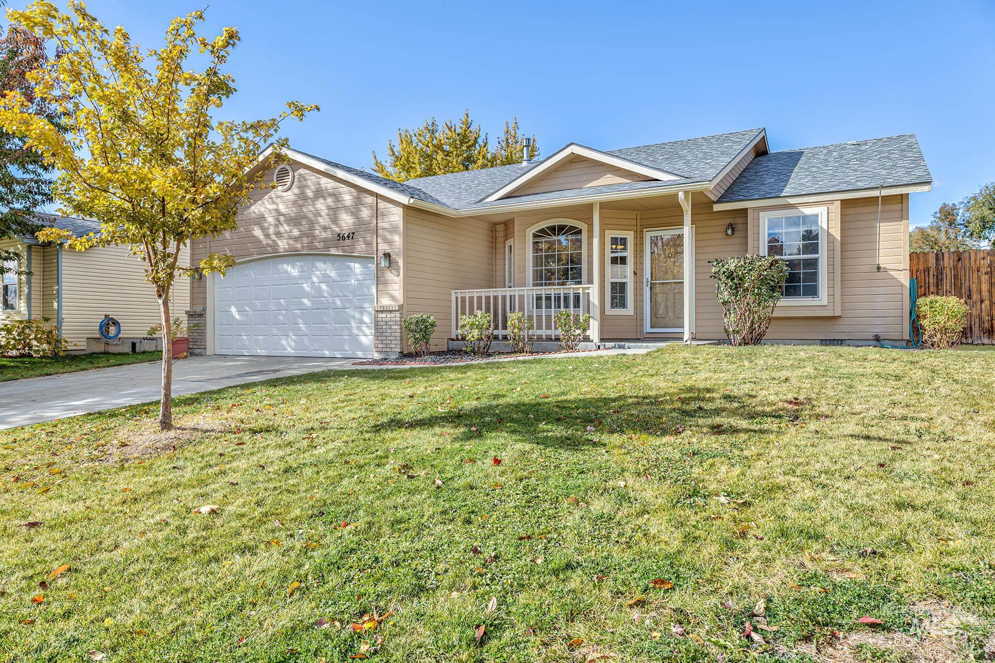 5647 Flax Place, Boise, Idaho 83716, 3 Bedrooms, 2 Bathrooms, Residential For Sale, Price $424,900,MLS 98928518