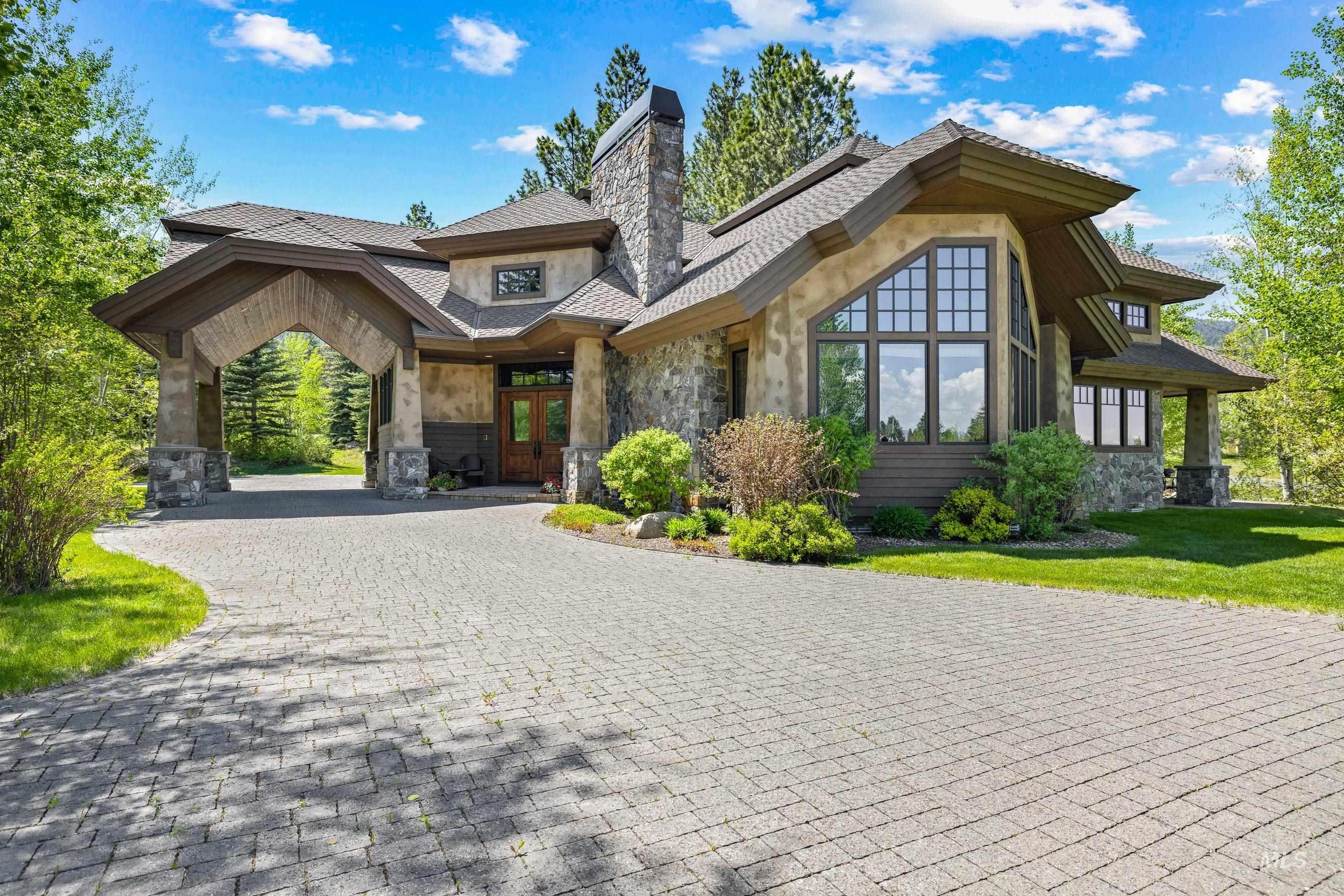 791 Discovery Drive, Donnelly, Idaho 83615, 4 Bedrooms, 3.5 Bathrooms, Residential For Sale, Price $2,900,000, 98928525