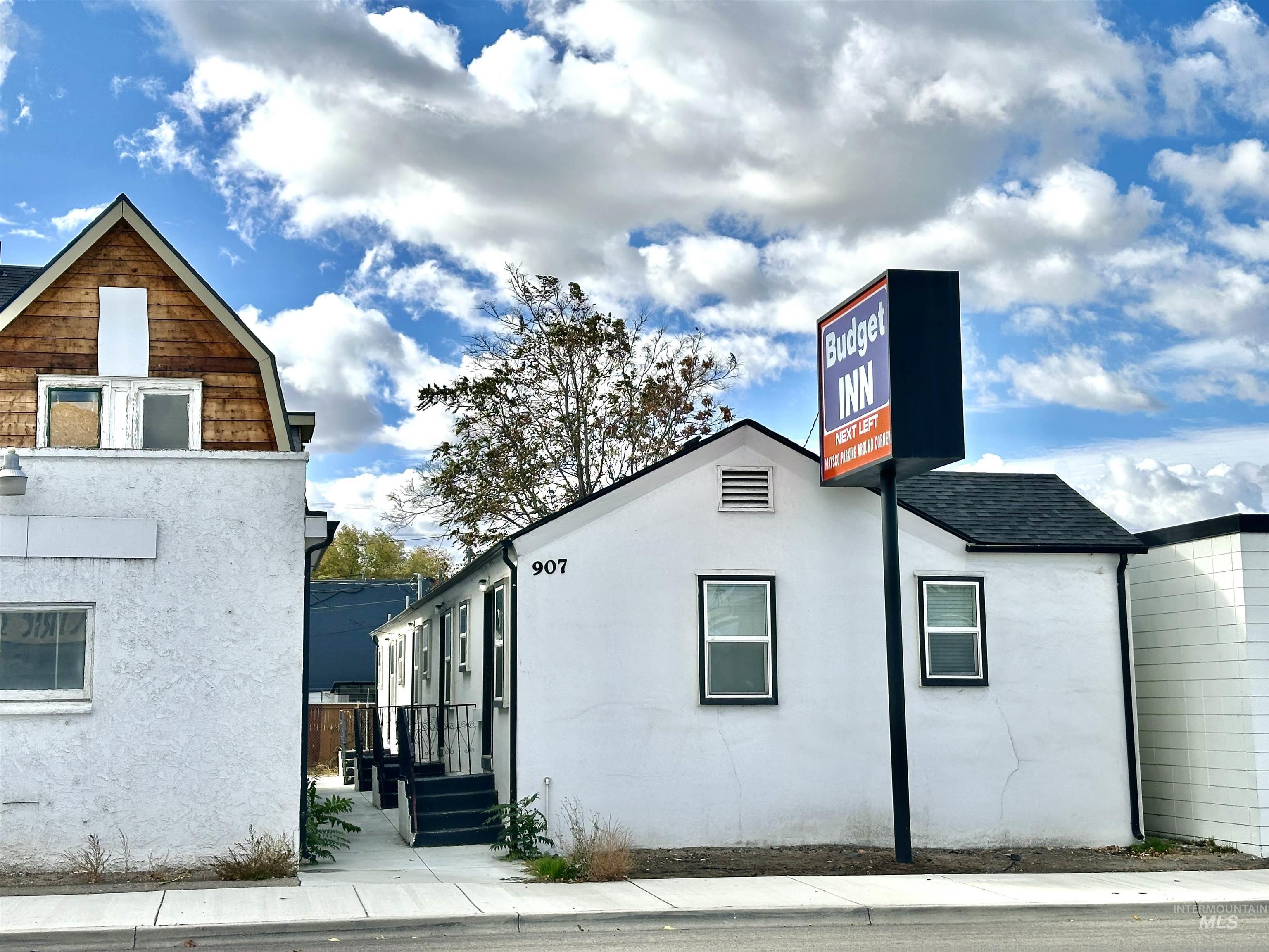 911 2nd St S, Nampa, Idaho 83651, 1 Bedroom, 1 Bathroom, Residential Income For Sale, Price $920,000,MLS 98928685