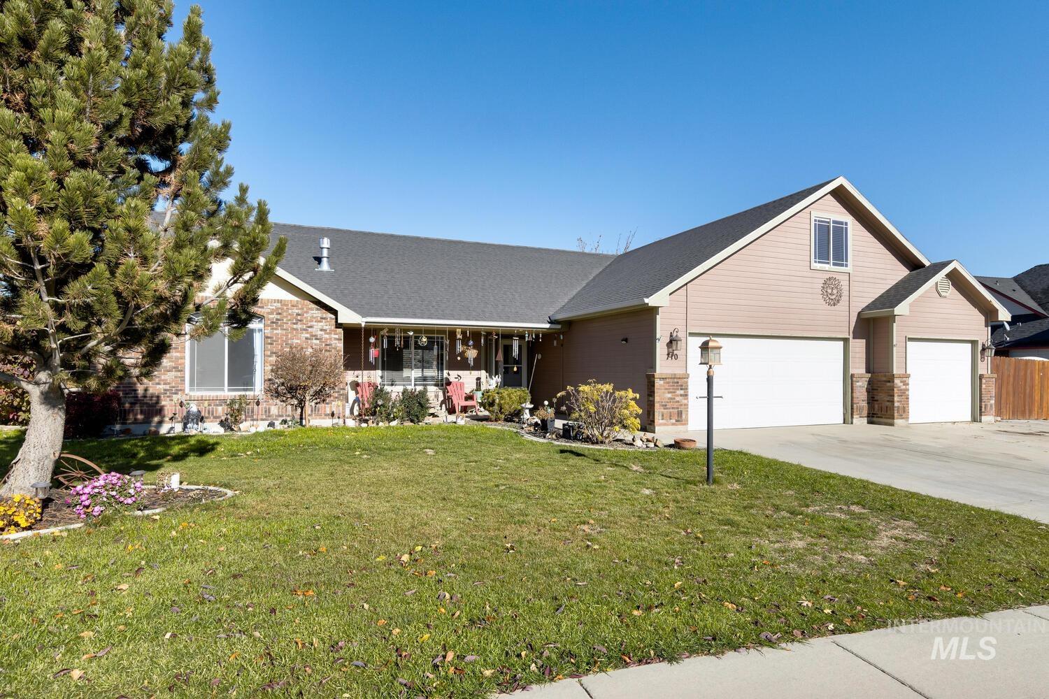 710 W Wildrye Ct, Nampa, Idaho 83686, 3 Bedrooms, 2 Bathrooms, Residential For Sale, Price $459,000,MLS 98928687