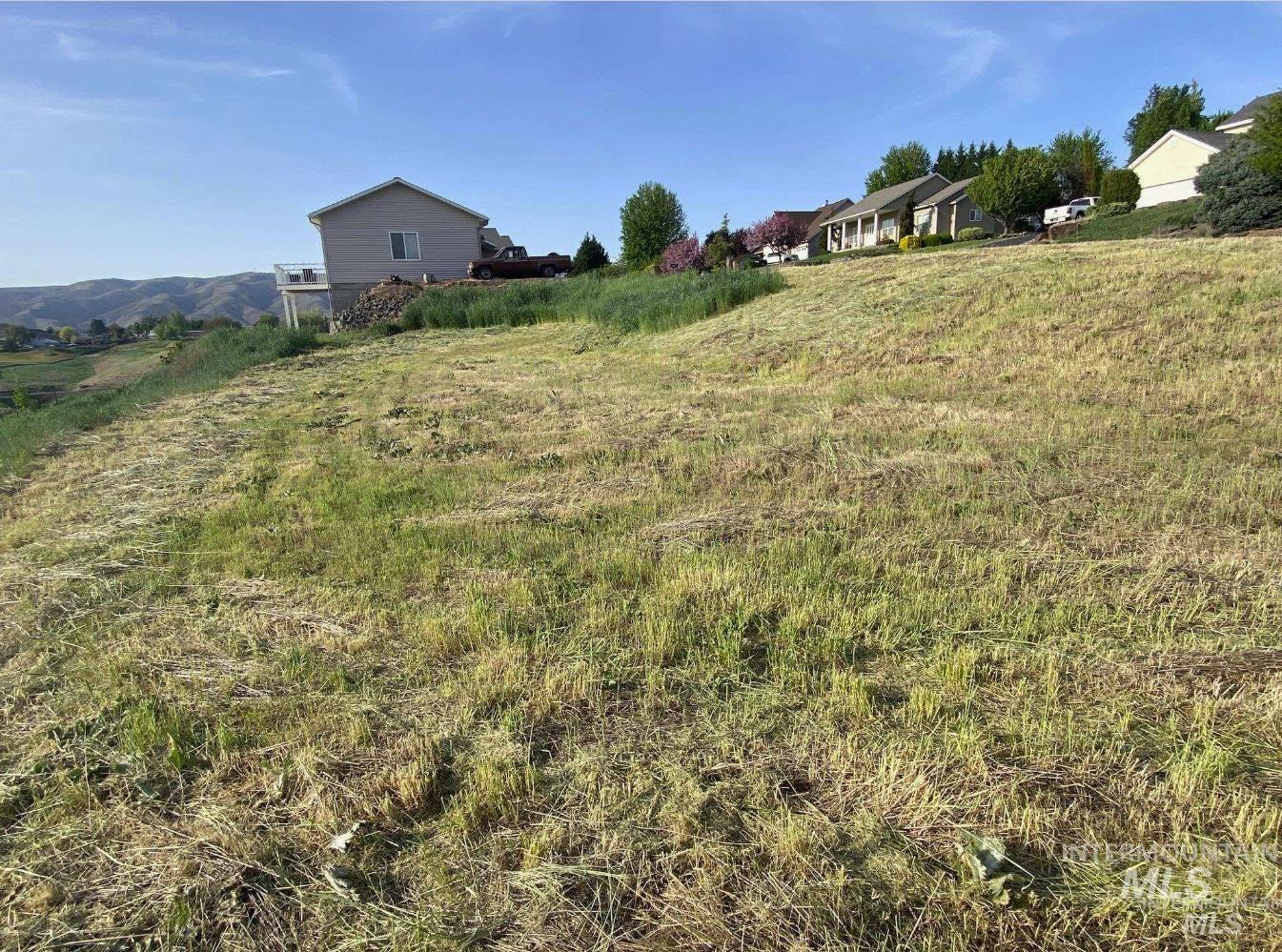 2368 & 2376 Ridgeview Drive, Clarkston, Washington 99403-0000, Land For Sale, Price $80,000, 98928694