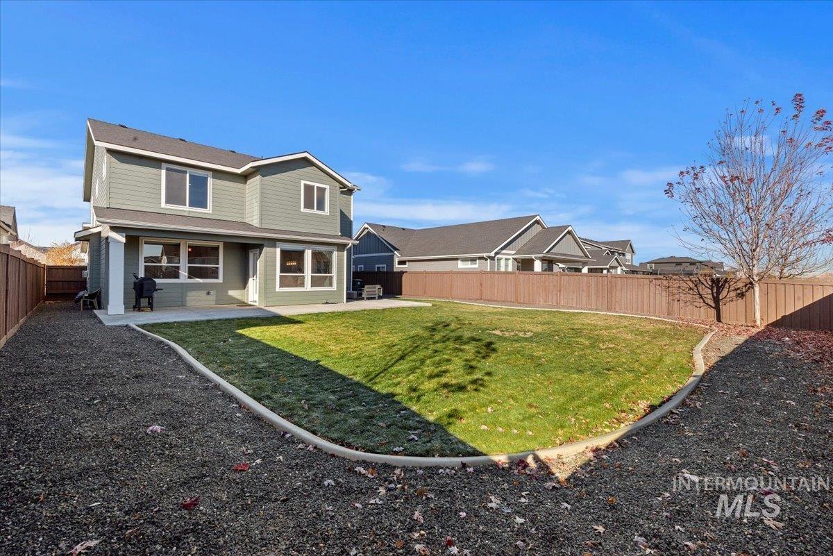 6800 Maplestone Ave, Meridian, Idaho 83646, 4 Bedrooms, 2.5 Bathrooms, Residential For Sale, Price $799,000,MLS 98928780