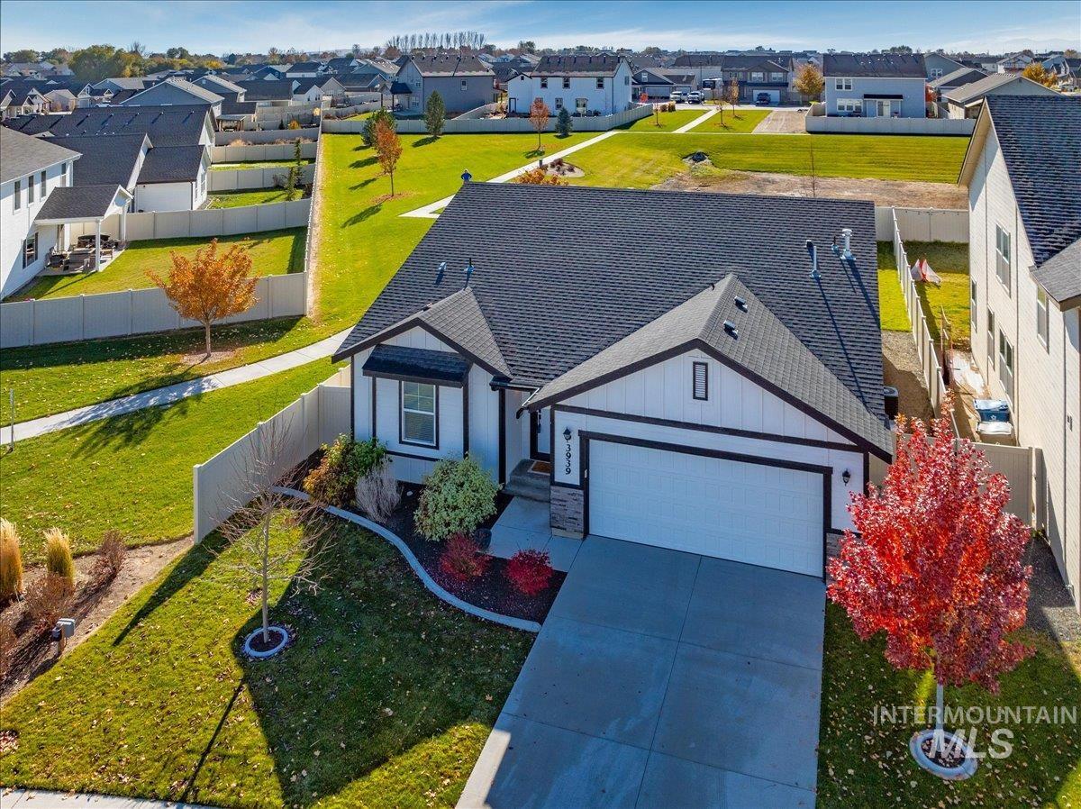 3939 E Holly Ridge Dr, Nampa, Idaho 83686, 3 Bedrooms, 2 Bathrooms, Residential For Sale, Price $400,000,MLS 98928927