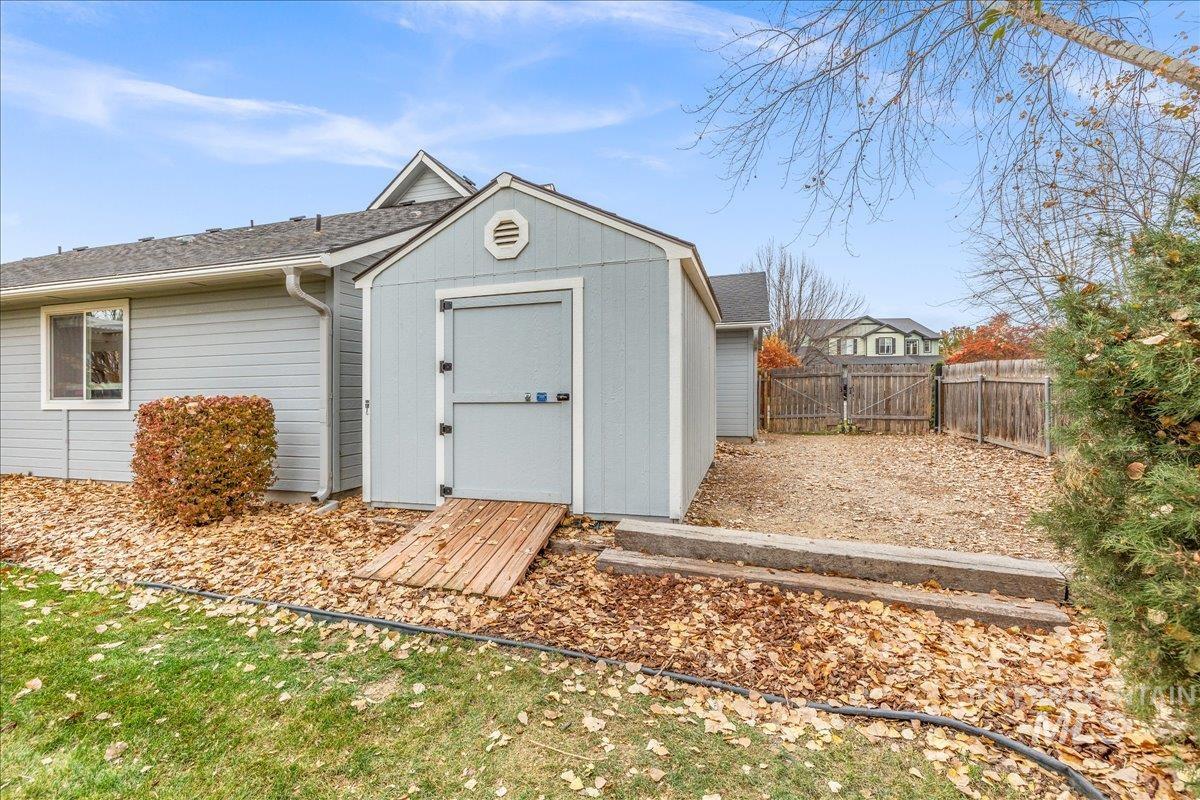 3477 S McCormick Pl, Boise, Idaho 83709, 3 Bedrooms, 2 Bathrooms, Residential For Sale, Price $445,000,MLS 98929088