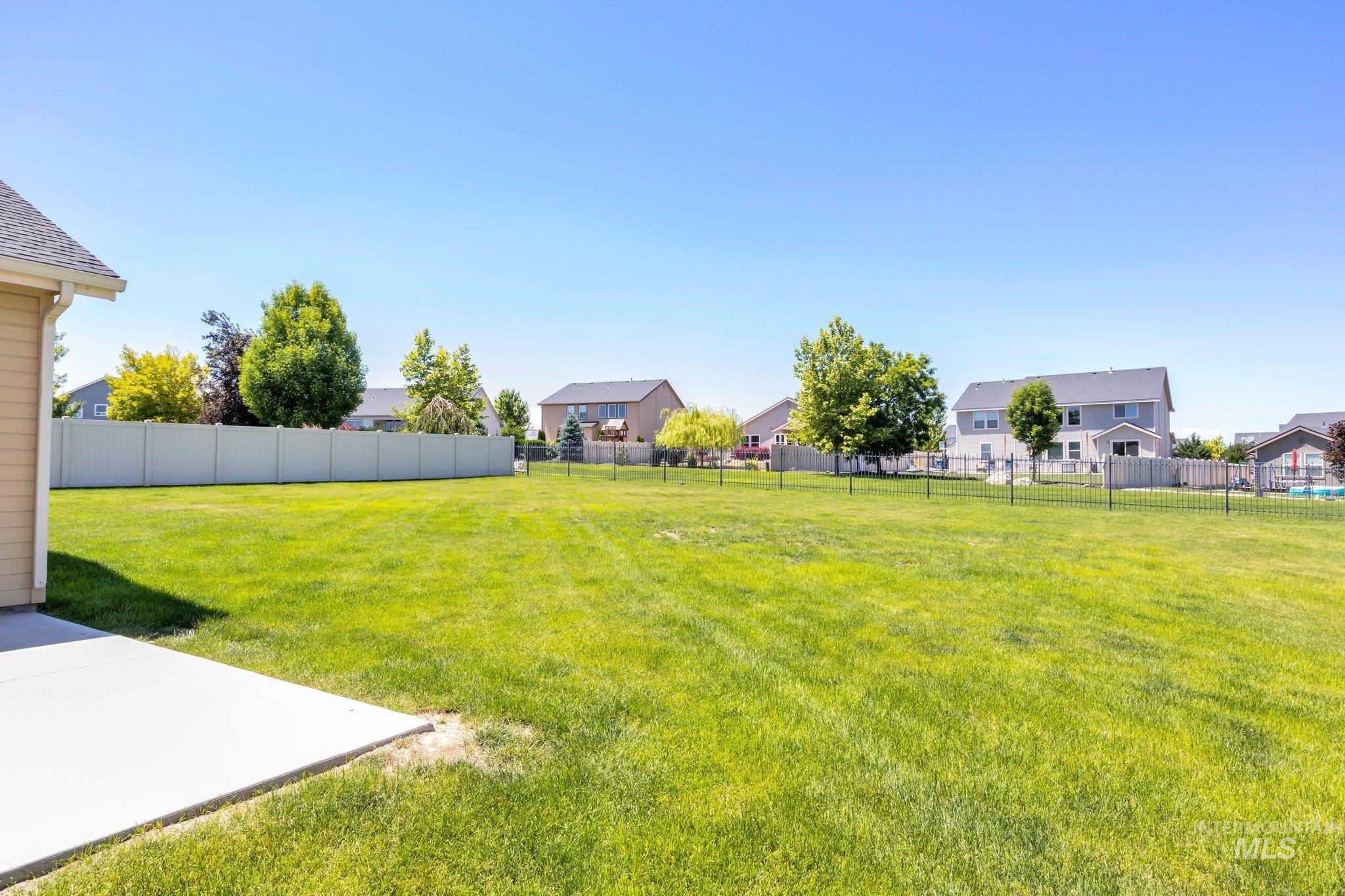 15339 Cumulus Way, Caldwell, Idaho 83607-5483, 3 Bedrooms, 2 Bathrooms, Residential For Sale, Price $485,000,MLS 98929164