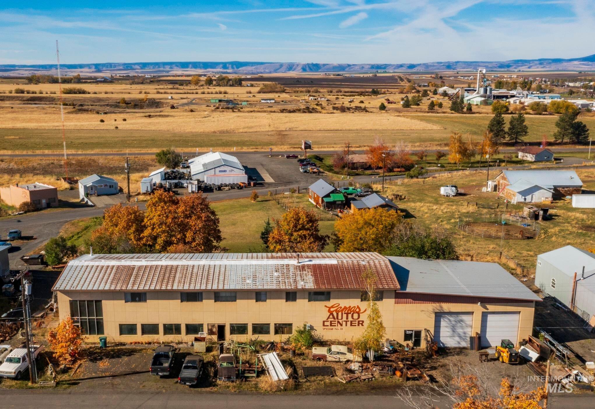 702 N D Street, Grangeville, Idaho 83530, 4 Bedrooms, 3 Bathrooms, Residential For Sale, Price $699,000, 98929190