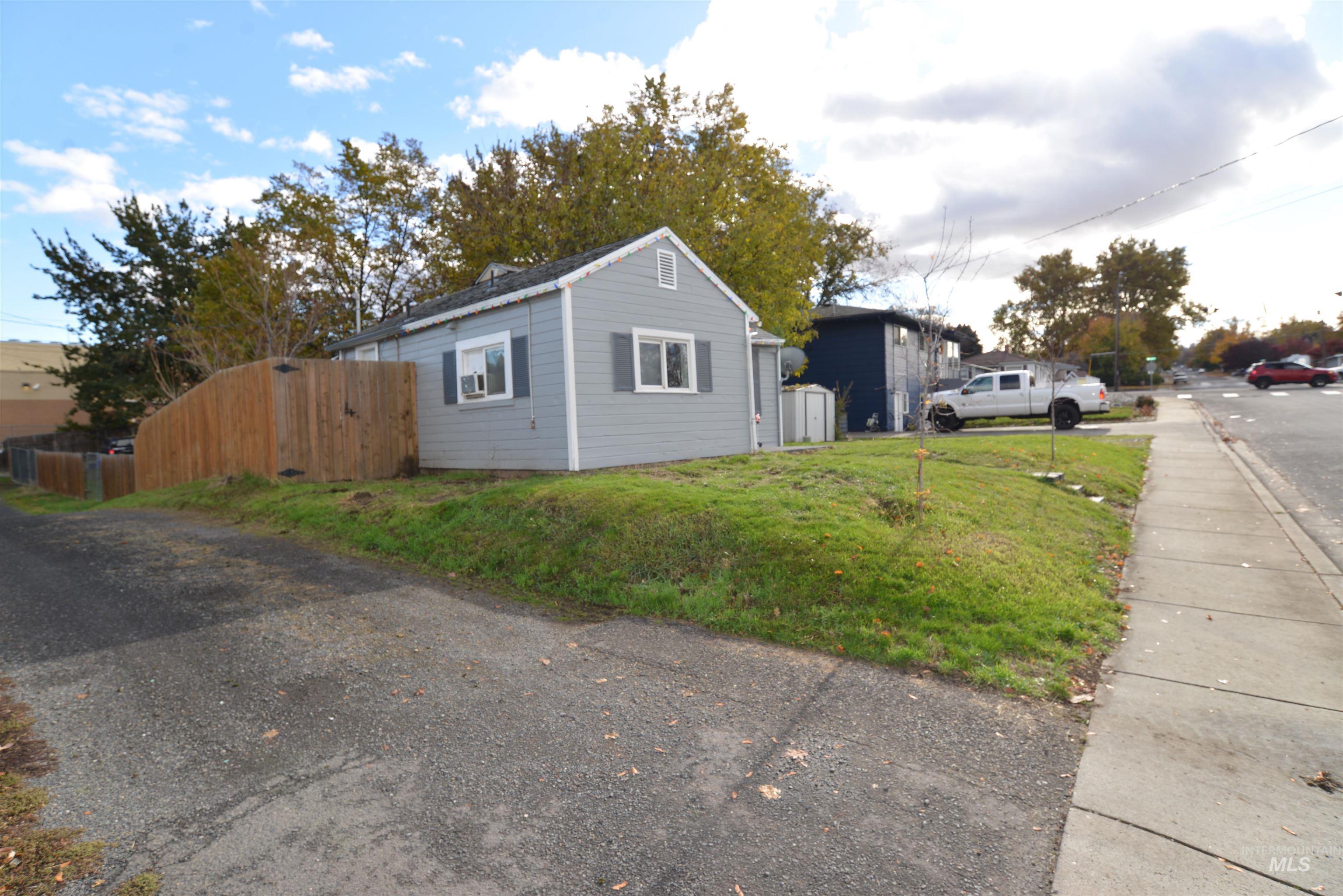 1007 19th Street, Lewiston, Idaho 83501, 1 Bedroom, 1 Bathroom, Residential For Sale, Price $175,000,MLS 98929226