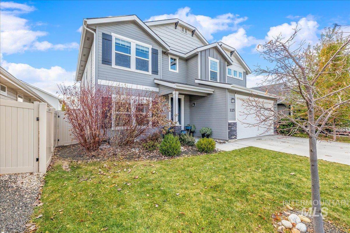 125 W Waukesha St, Meridian, Idaho 83646, 4 Bedrooms, 2.5 Bathrooms, Residential For Sale, Price $595,000,MLS 98929233