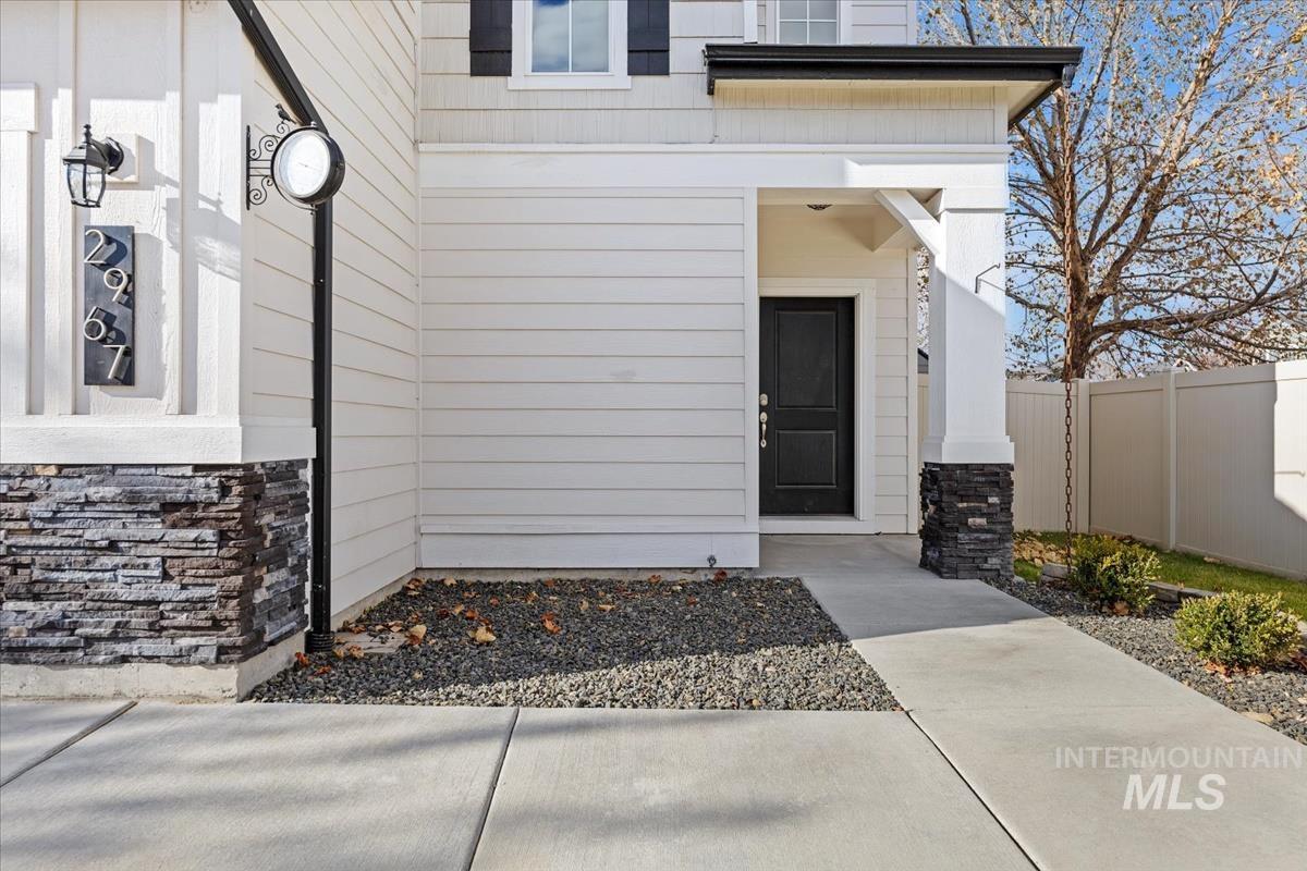 2967 NW 8th Avenue, Meridian, Idaho 83646, 4 Bedrooms, 2.5 Bathrooms, Residential For Sale, Price $539,900,MLS 98929377