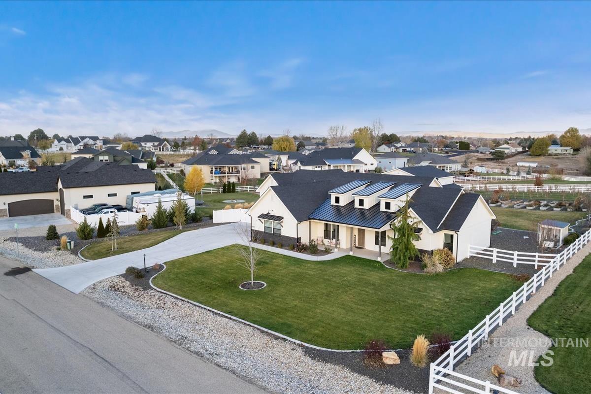 24680 Marion Way, Caldwell, Idaho 83607, 5 Bedrooms, 3 Bathrooms, Residential For Sale, Price $1,295,000,MLS 98929385