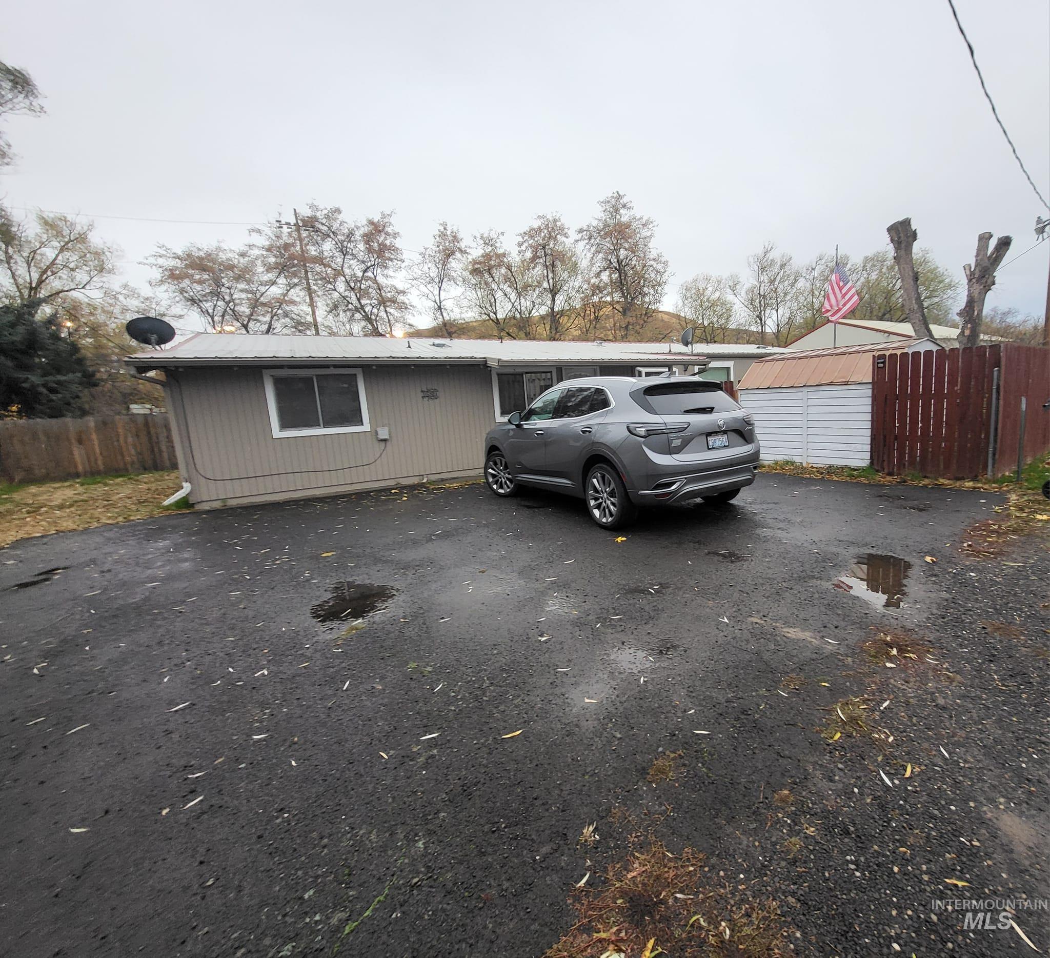 1689 Pataha Street, Pomeroy, Washington 99347, 3 Bedrooms, 2 Bathrooms, Residential For Sale, Price $210,000,MLS 98929444