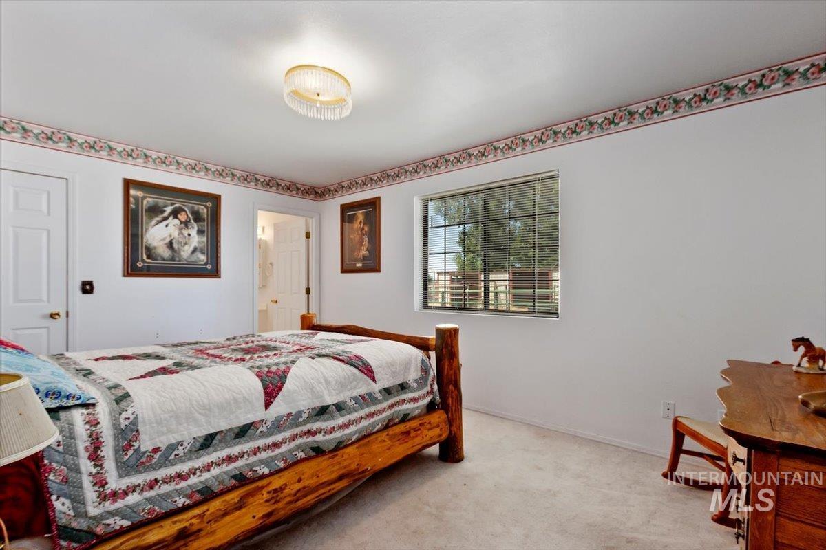 1289 E 2350 S, Bliss, Idaho 83314-5118, 4 Bedrooms, 3 Bathrooms, Residential For Sale, Price $989,000, 98929489