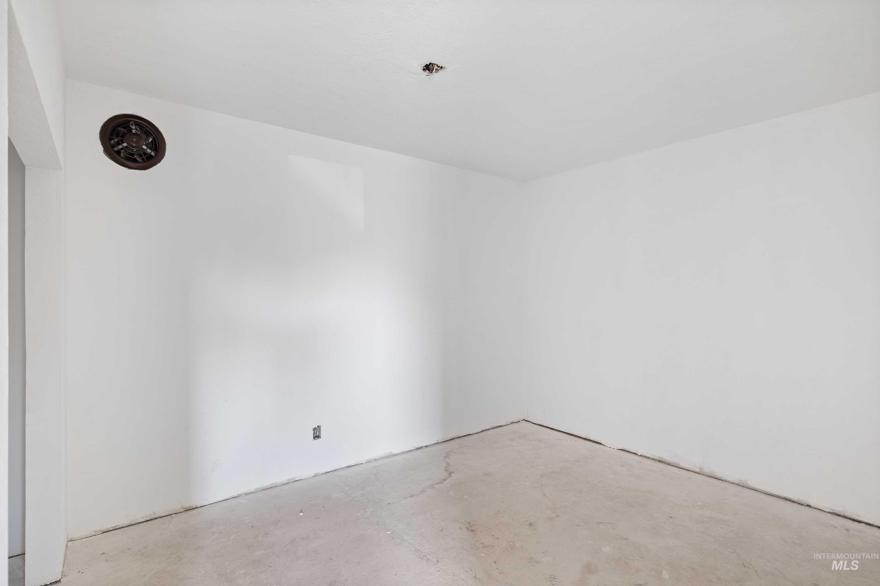 105 E Idaho St, Paul, Idaho 83350, Business/Commercial For Sale, Price $282,800, 98929552