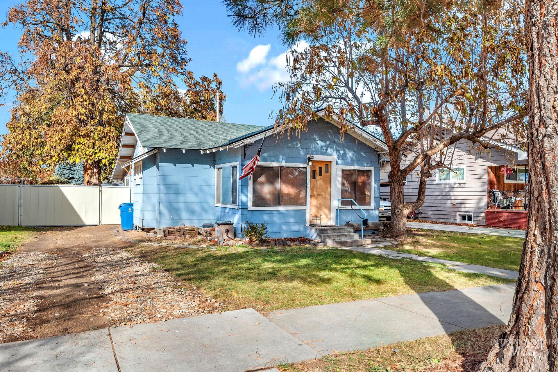 507 6th Ave S, Nampa, Idaho 83651, 2 Bedrooms, 1 Bathroom, Residential For Sale, Price $250,000,MLS 98929820