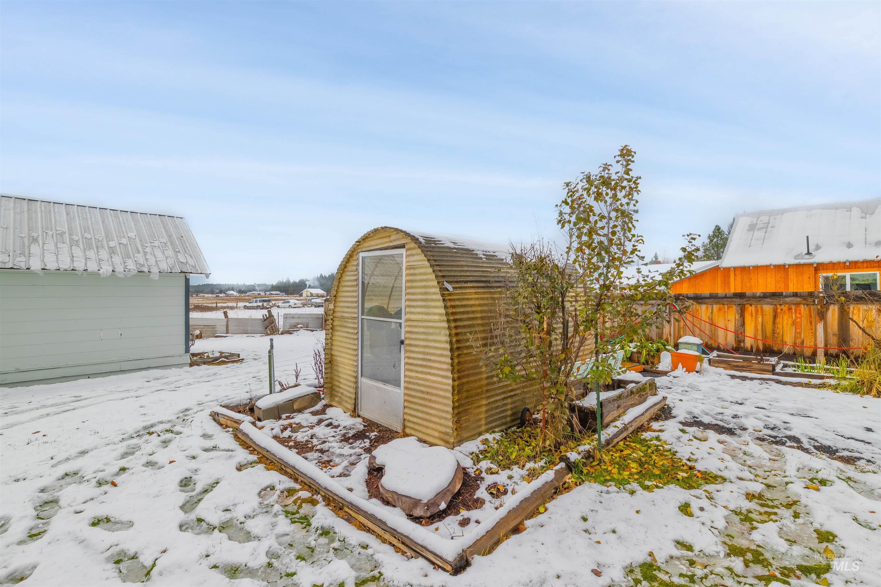 407 Wood Street, Weippe, Idaho 83553, 2 Bedrooms, 1 Bathroom, Residential For Sale, Price $249,900, 98929838
