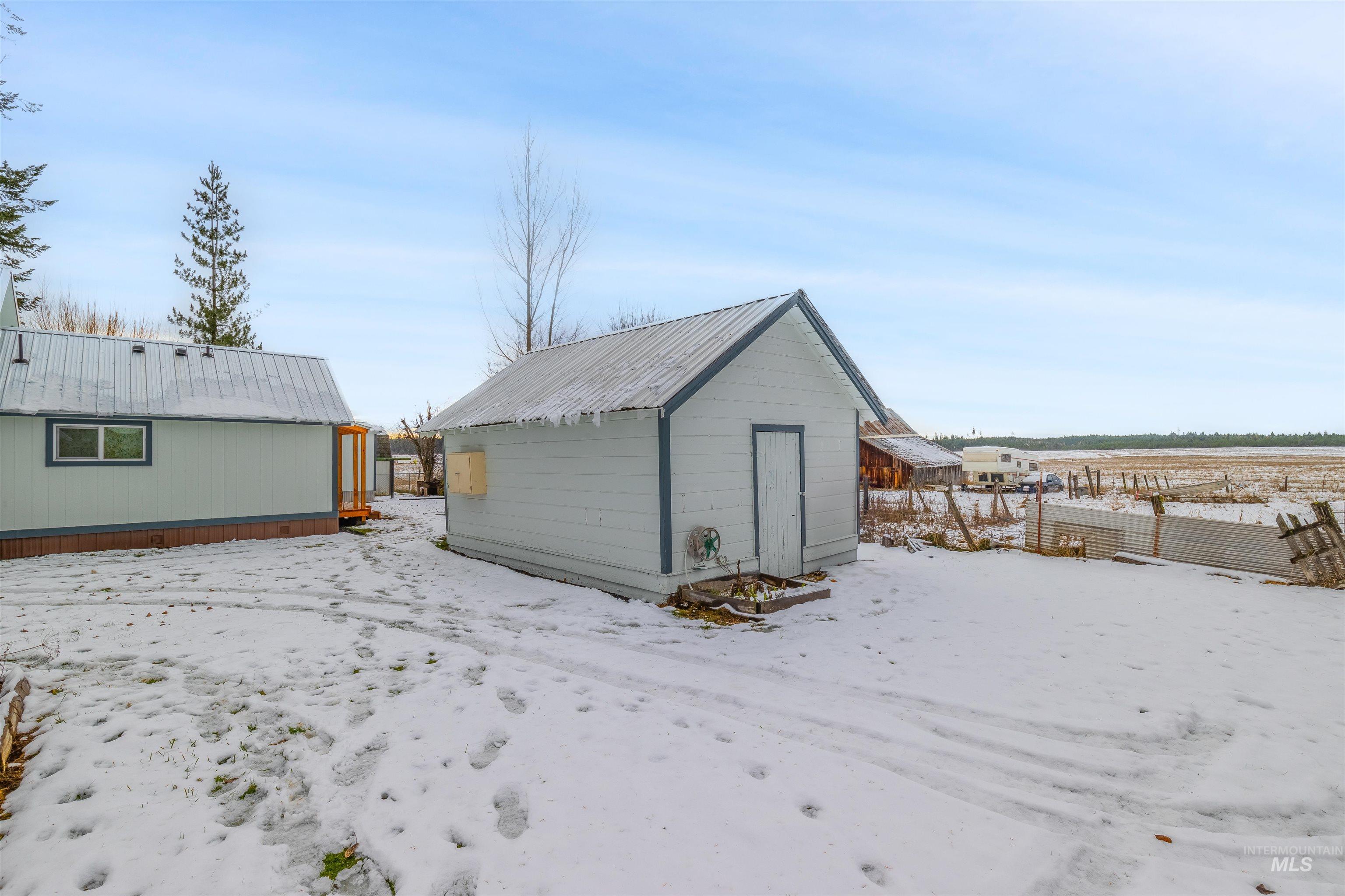 407 Wood Street, Weippe, Idaho 83553, 2 Bedrooms, 1 Bathroom, Residential For Sale, Price $249,900, 98929838