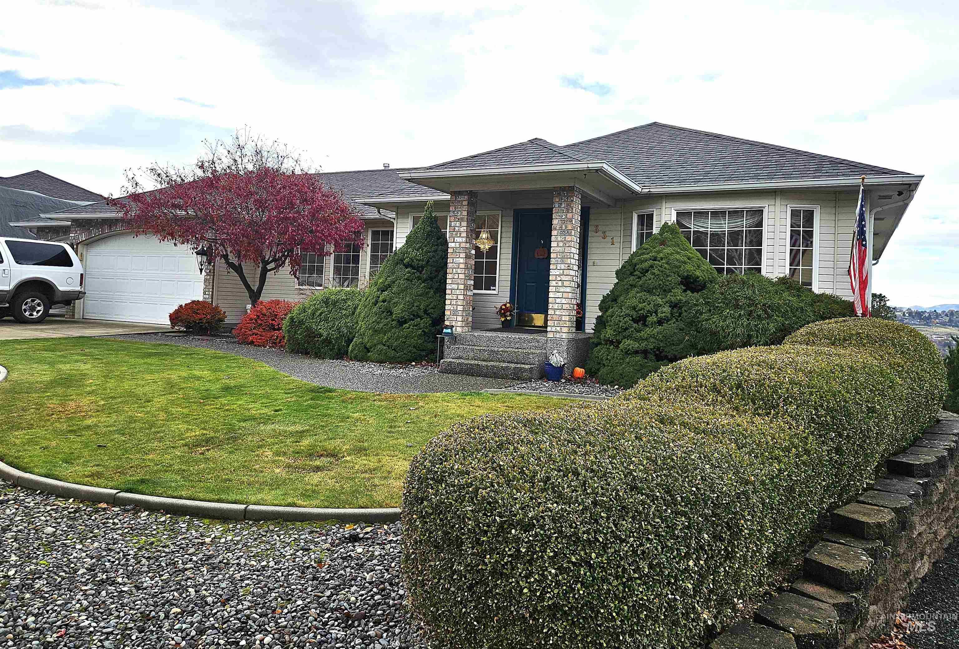 331 Reservoir Dr, Lewiston, Idaho 83501, 4 Bedrooms, 3 Bathrooms, Residential For Sale, Price $585,000,MLS 98929937