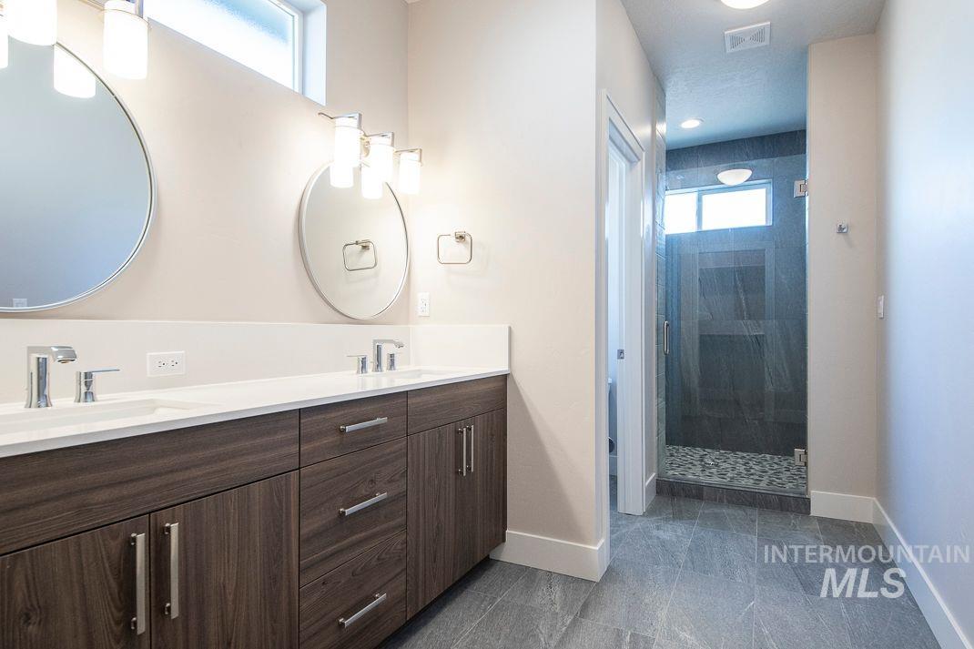 2392 S Thacker Ridge Ave., Nampa, Idaho 83686, 3 Bedrooms, 2.5 Bathrooms, Residential For Sale, Price $589,900, 98930508