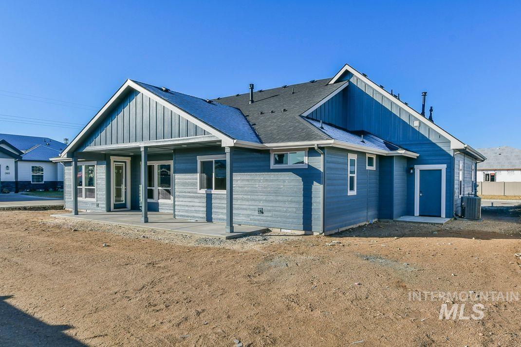 2392 S Thacker Ridge Ave., Nampa, Idaho 83686, 3 Bedrooms, 2.5 Bathrooms, Residential For Sale, Price $589,900, 98930508