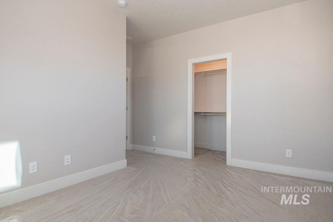 2392 S Thacker Ridge Ave., Nampa, Idaho 83686, 3 Bedrooms, 2.5 Bathrooms, Residential For Sale, Price $589,900, 98930508