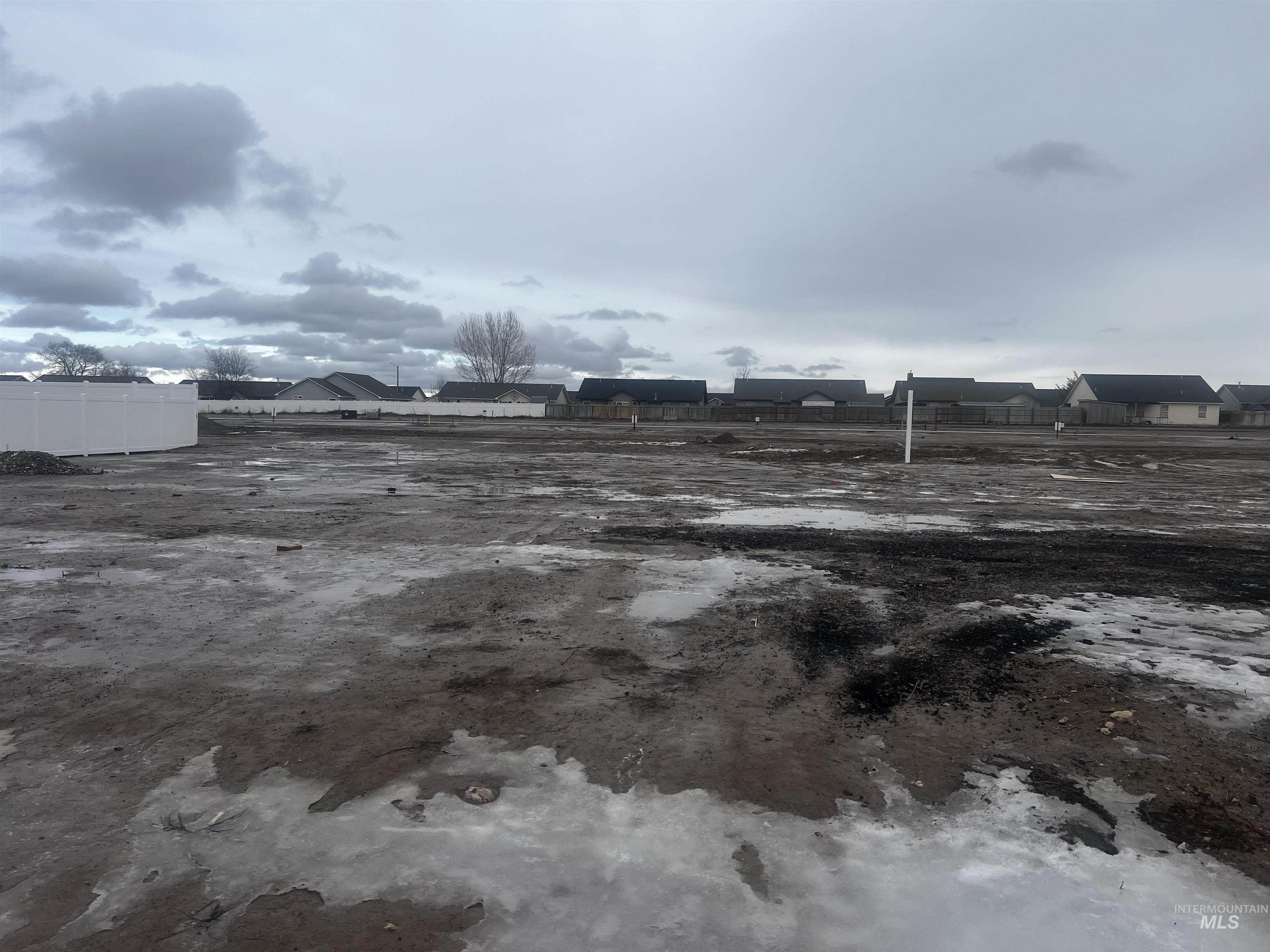 1445 Zephlyn Street, Twin Falls, Idaho 83301, 3 Bedrooms, 2 Bathrooms, Residential For Sale, Price $430,000, 98930588