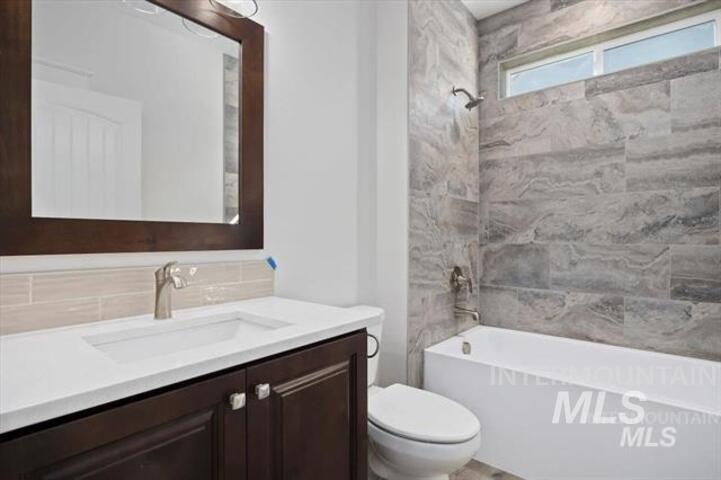 1445 Zephlyn Street, Twin Falls, Idaho 83301, 3 Bedrooms, 2 Bathrooms, Residential For Sale, Price $430,000, 98930588