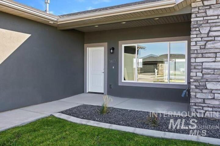 1445 Zephlyn Street, Twin Falls, Idaho 83301, 3 Bedrooms, 2 Bathrooms, Residential For Sale, Price $430,000, 98930588