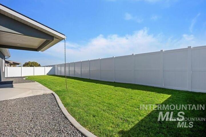 1445 Zephlyn Street, Twin Falls, Idaho 83301, 3 Bedrooms, 2 Bathrooms, Residential For Sale, Price $430,000, 98930588