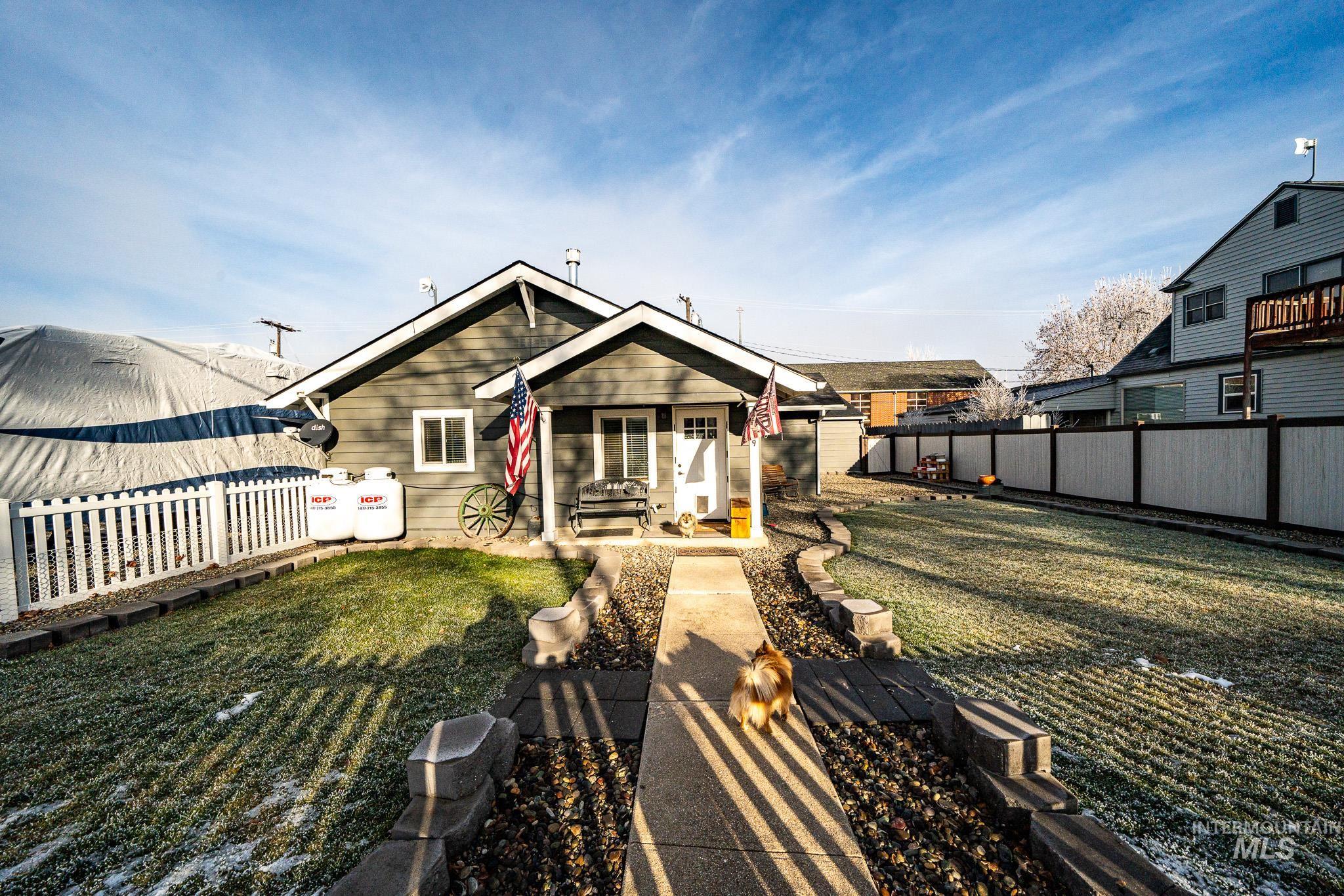 409 W South Street, Grangeville, Idaho 83530, 3 Bedrooms, 2 Bathrooms, Residential For Sale, Price $255,000, 98930729