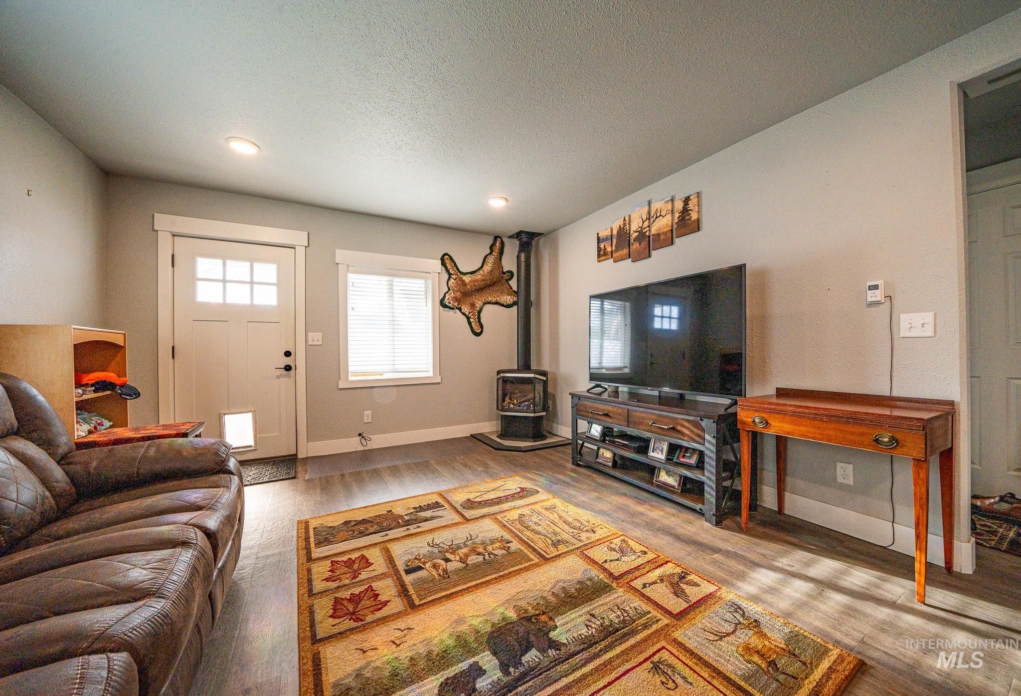 409 W South Street, Grangeville, Idaho 83530, 3 Bedrooms, 2 Bathrooms, Residential For Sale, Price $255,000, 98930729