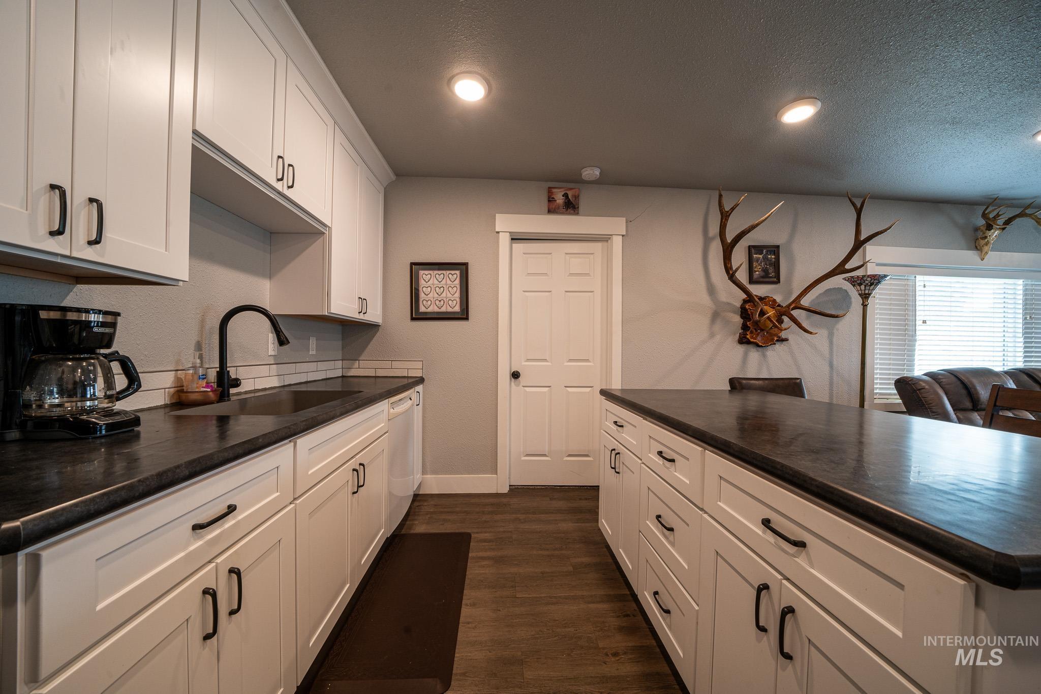 409 W South Street, Grangeville, Idaho 83530, 3 Bedrooms, 2 Bathrooms, Residential For Sale, Price $255,000, 98930729