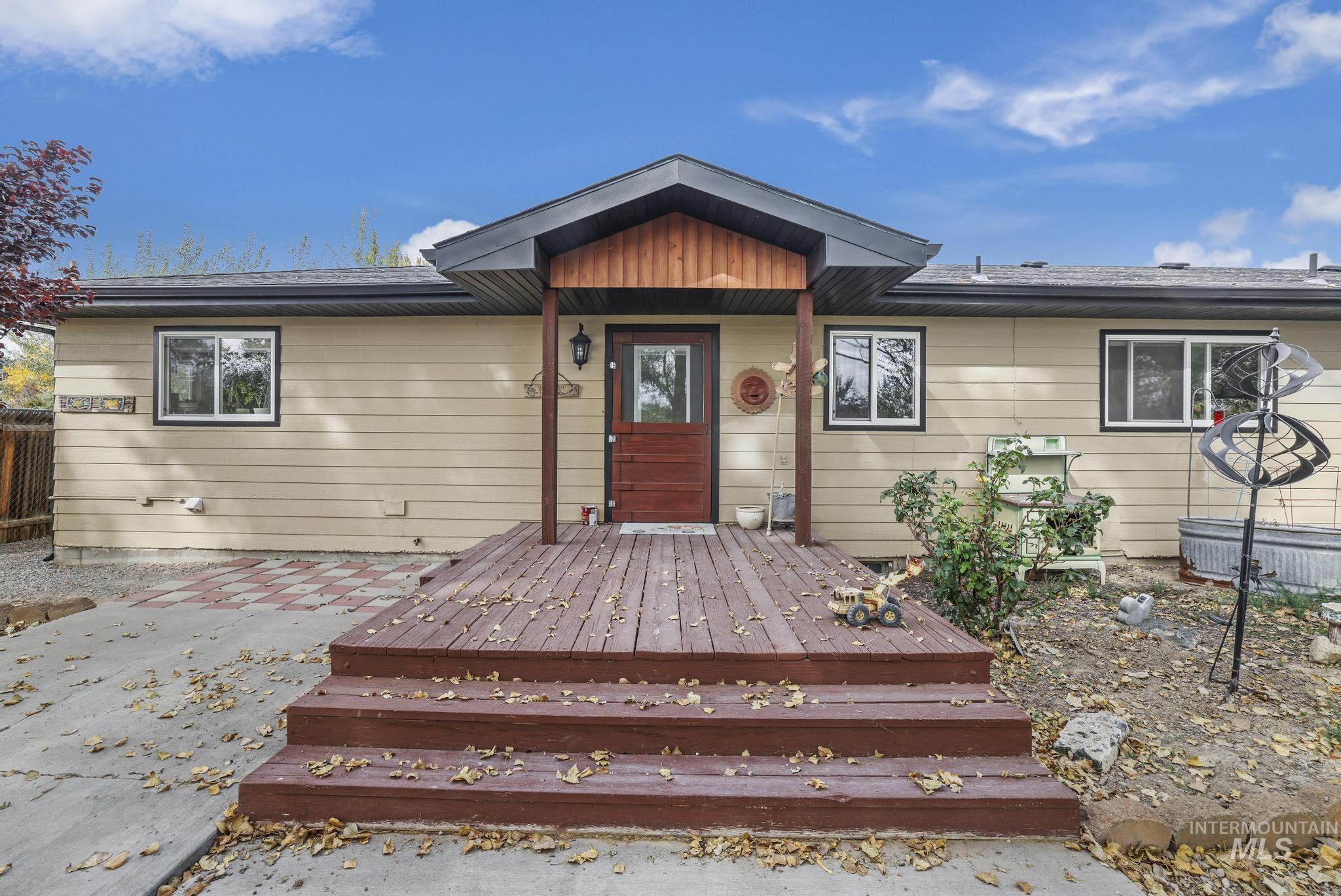 2220 E. 3762 N., Filer, Idaho 83328, 4 Bedrooms, 2.5 Bathrooms, Residential For Sale, Price $689,999, 98930778