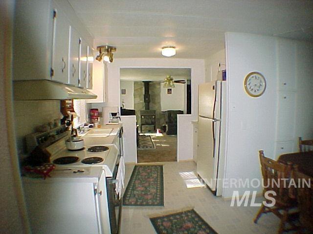 17 Summer Dr., Garden Valley, Idaho 83622, 2 Bedrooms, 2 Bathrooms, Residential For Sale, Price $195,000, 98930782
