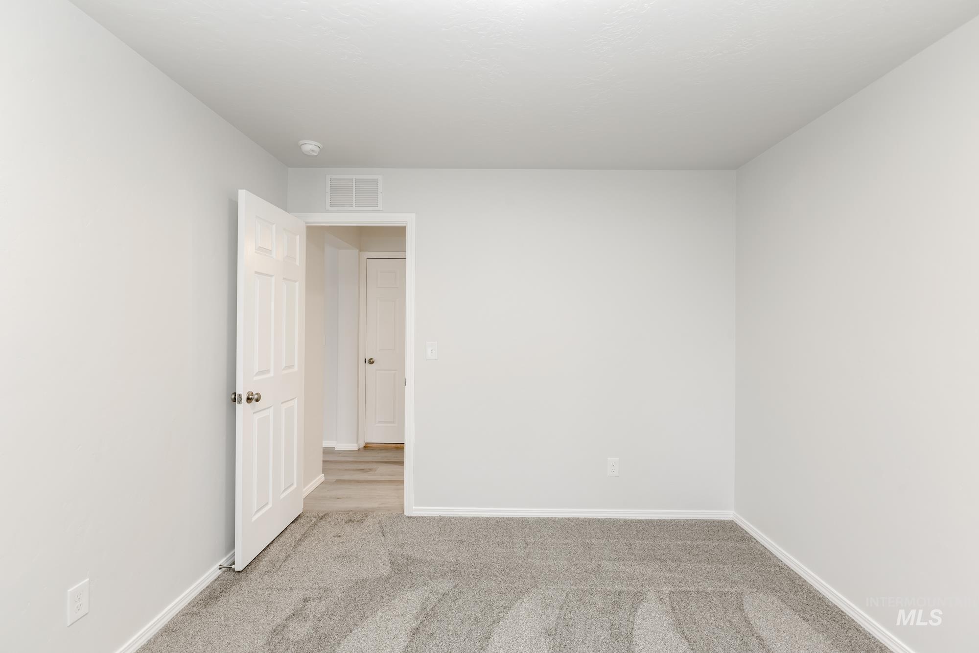 672 S Jayo Ct, Emmett, Idaho 83617, 4 Bedrooms, 2.5 Bathrooms, Residential For Sale, Price $444,990, 98930866