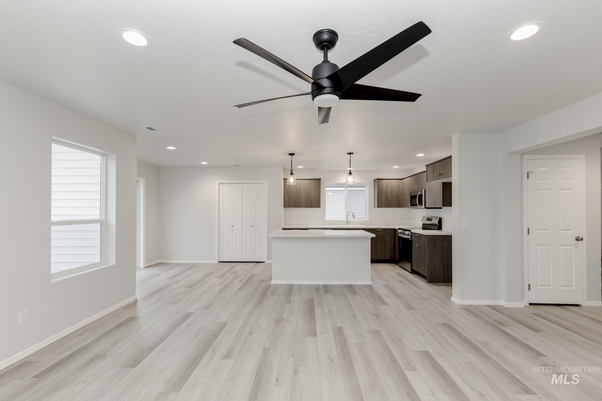 672 S Jayo Ct, Emmett, Idaho 83617, 4 Bedrooms, 2.5 Bathrooms, Residential For Sale, Price $444,990, 98930866