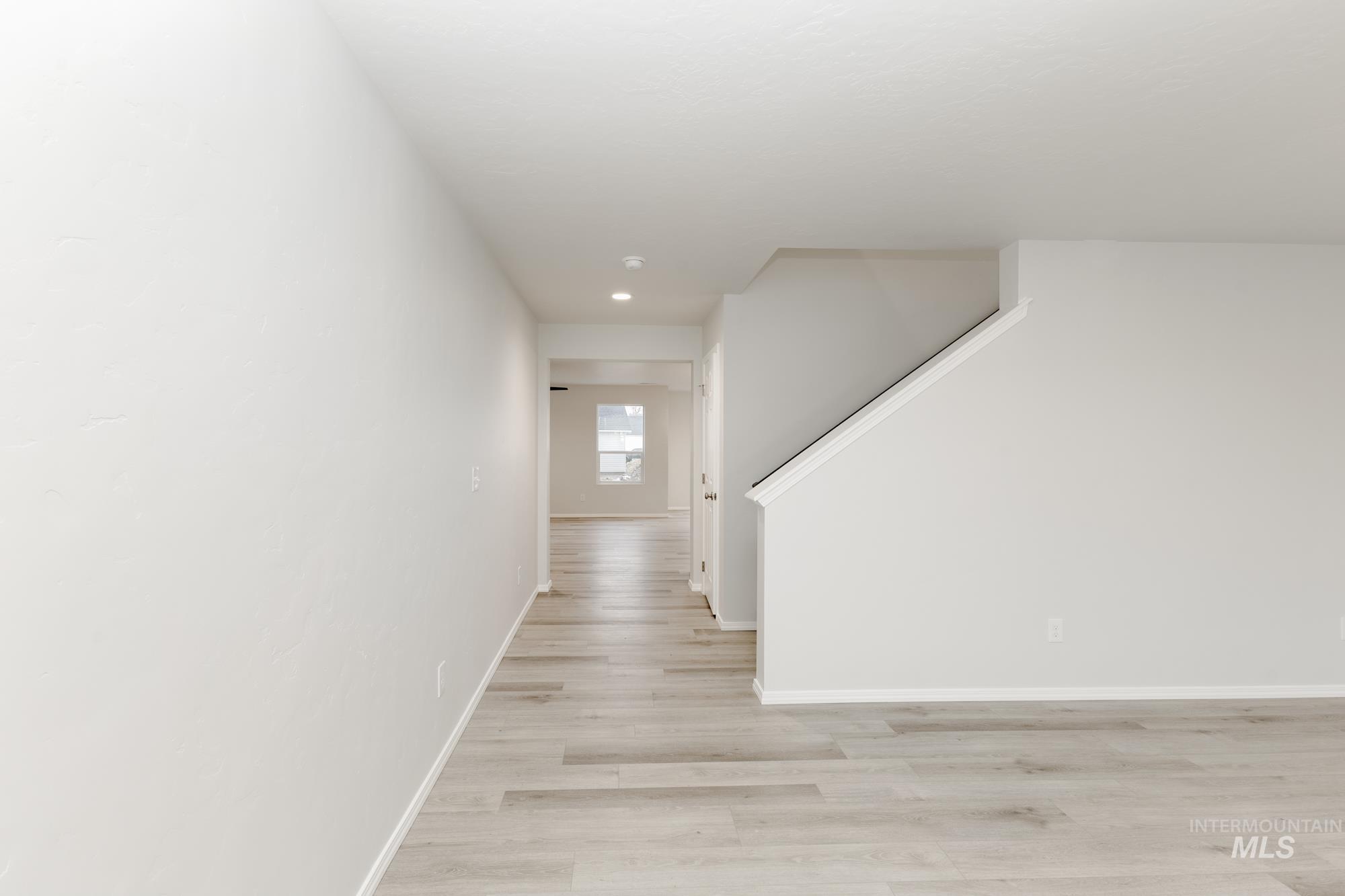 672 S Jayo Ct, Emmett, Idaho 83617, 4 Bedrooms, 2.5 Bathrooms, Residential For Sale, Price $444,990, 98930866