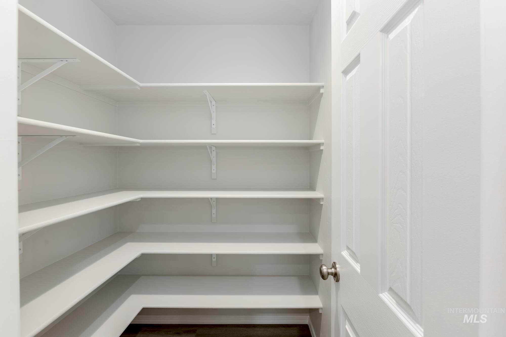 652 S Jayo Ct, Emmett, Idaho 83617, 4 Bedrooms, 2.5 Bathrooms, Residential For Sale, Price $414,990, 98930868