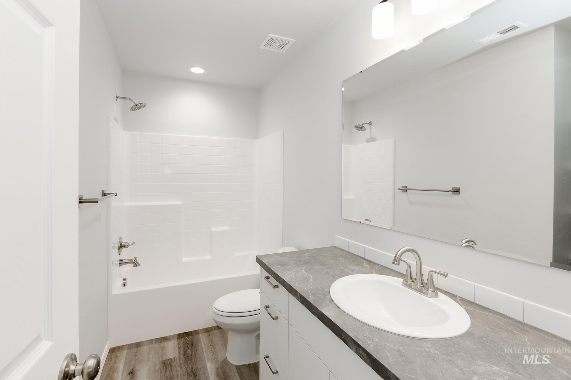 652 S Jayo Ct, Emmett, Idaho 83617, 4 Bedrooms, 2.5 Bathrooms, Residential For Sale, Price $414,990, 98930868