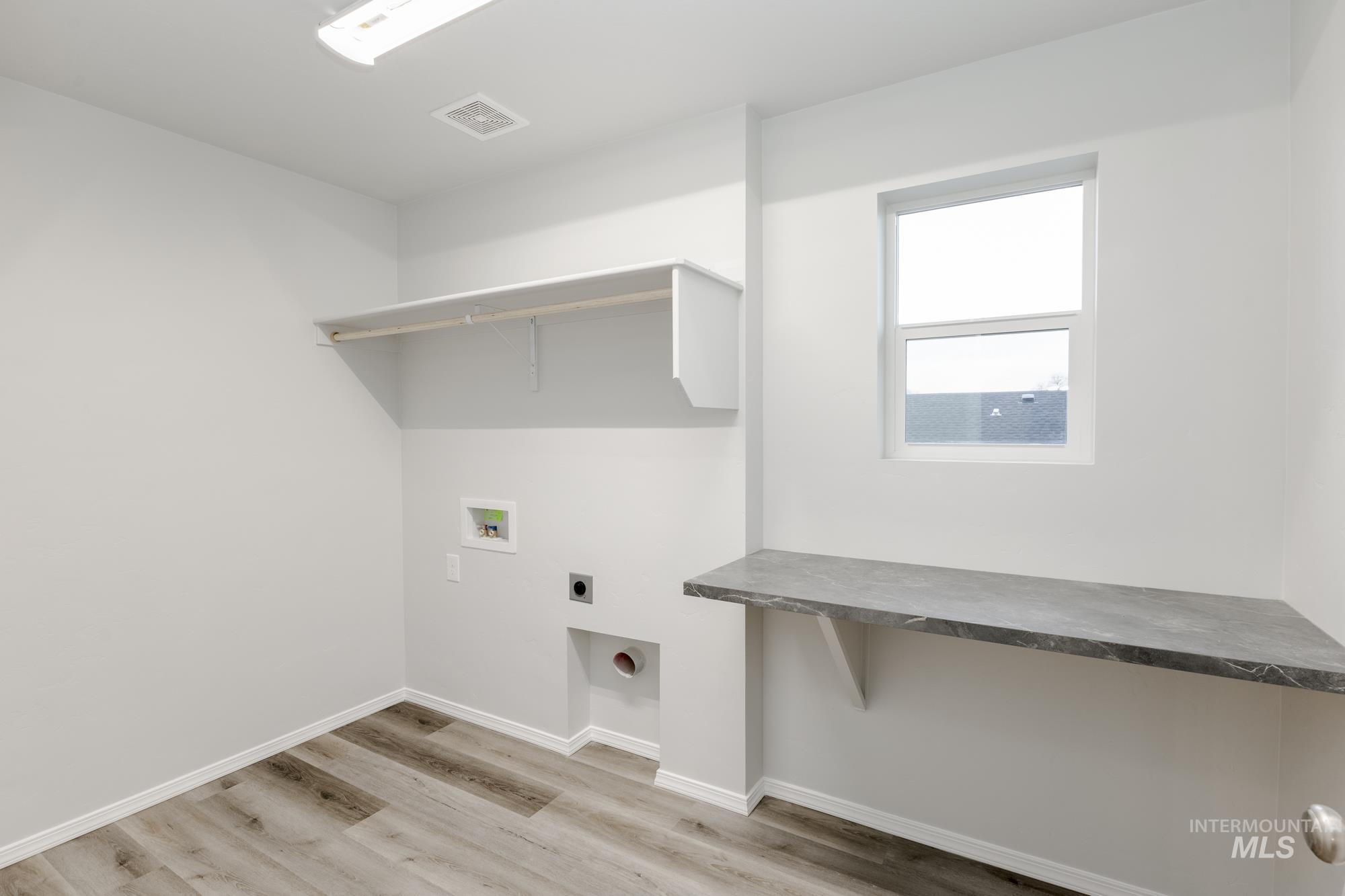 652 S Jayo Ct, Emmett, Idaho 83617, 4 Bedrooms, 2.5 Bathrooms, Residential For Sale, Price $414,990, 98930868