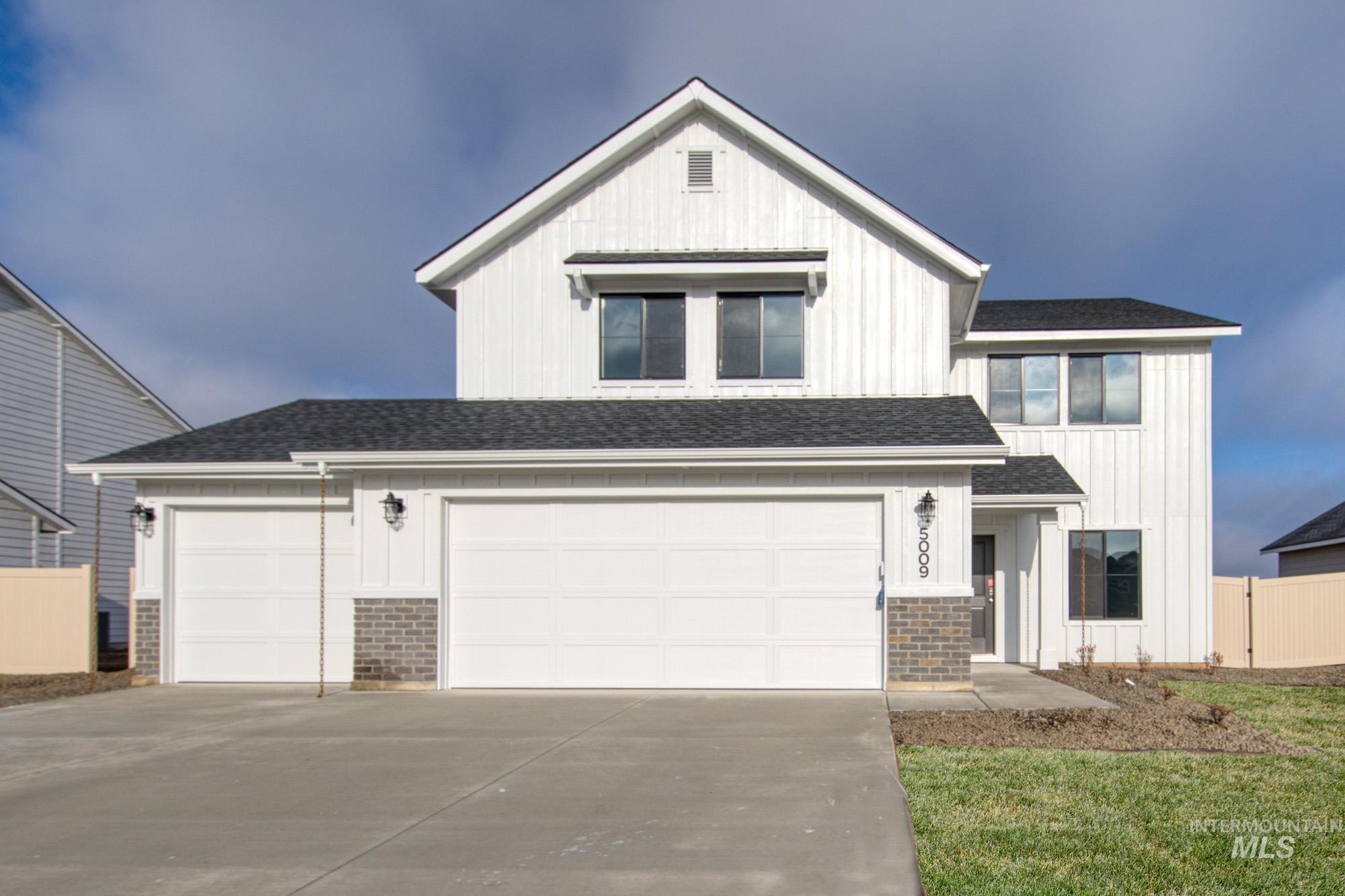 5009 Endicott Dr, Caldwell, Idaho 83605, 4 Bedrooms, 2.5 Bathrooms, Residential For Sale, Price $442,990, 98930906