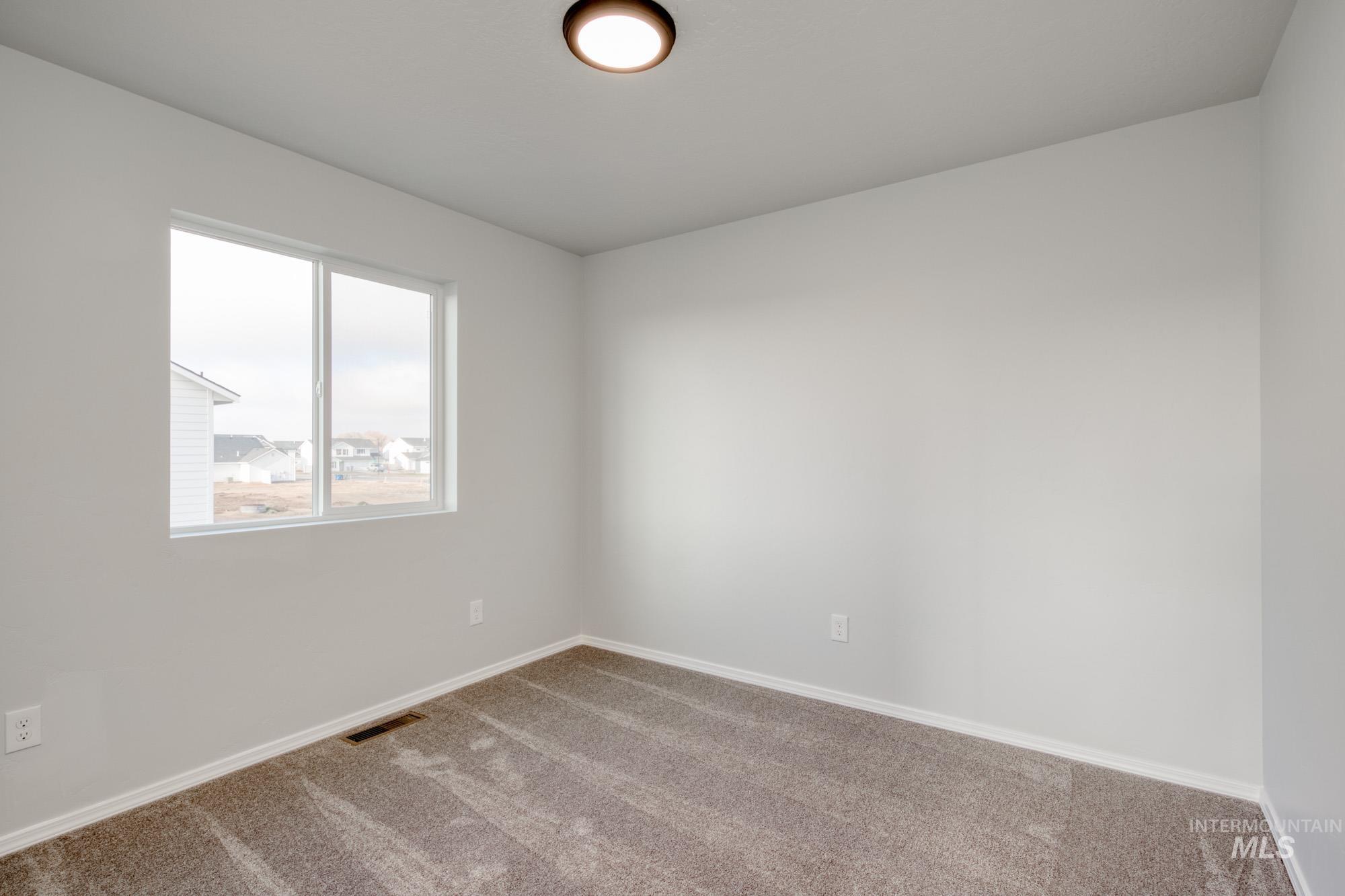 5009 Endicott Dr, Caldwell, Idaho 83605, 4 Bedrooms, 2.5 Bathrooms, Residential For Sale, Price $442,990, 98930906